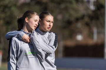 Bild 185 - wBJ Eimsbuettler TV - VfL Wolfsburg : Ergebnis: 1:3
